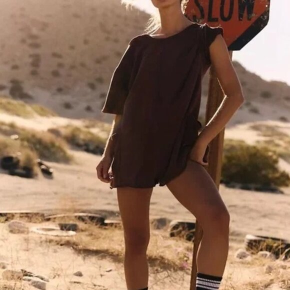 NWOT Free People Hot Shot Tee Romper Dark Espresso size- EXTRA SMALL - Picture 3 of 5